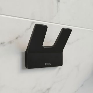 Крючок IDDIS Slide чёрный матовый SLIBS20i41